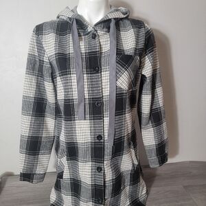 Grace‎ Karin Black Gray Shirt Plaid Size M Long Thick Front Pockets Buttoned